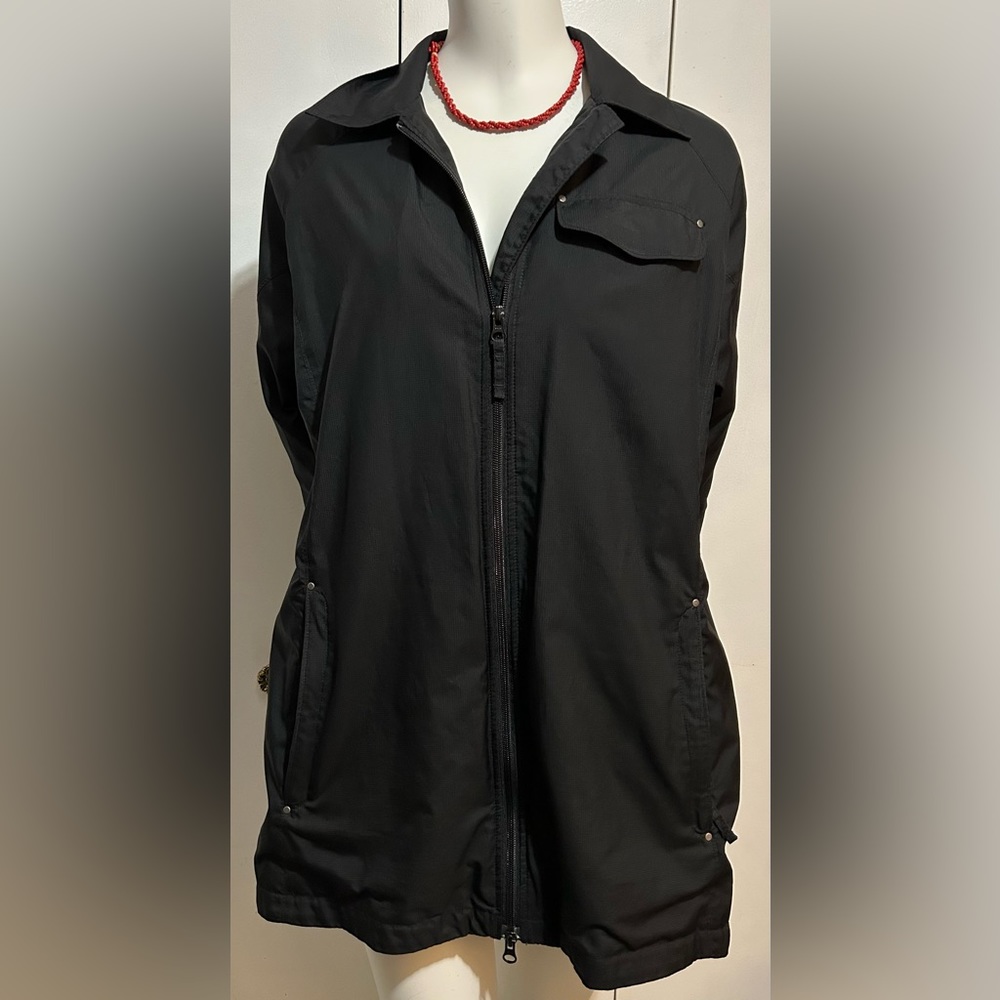 Columbia lrg light jacket